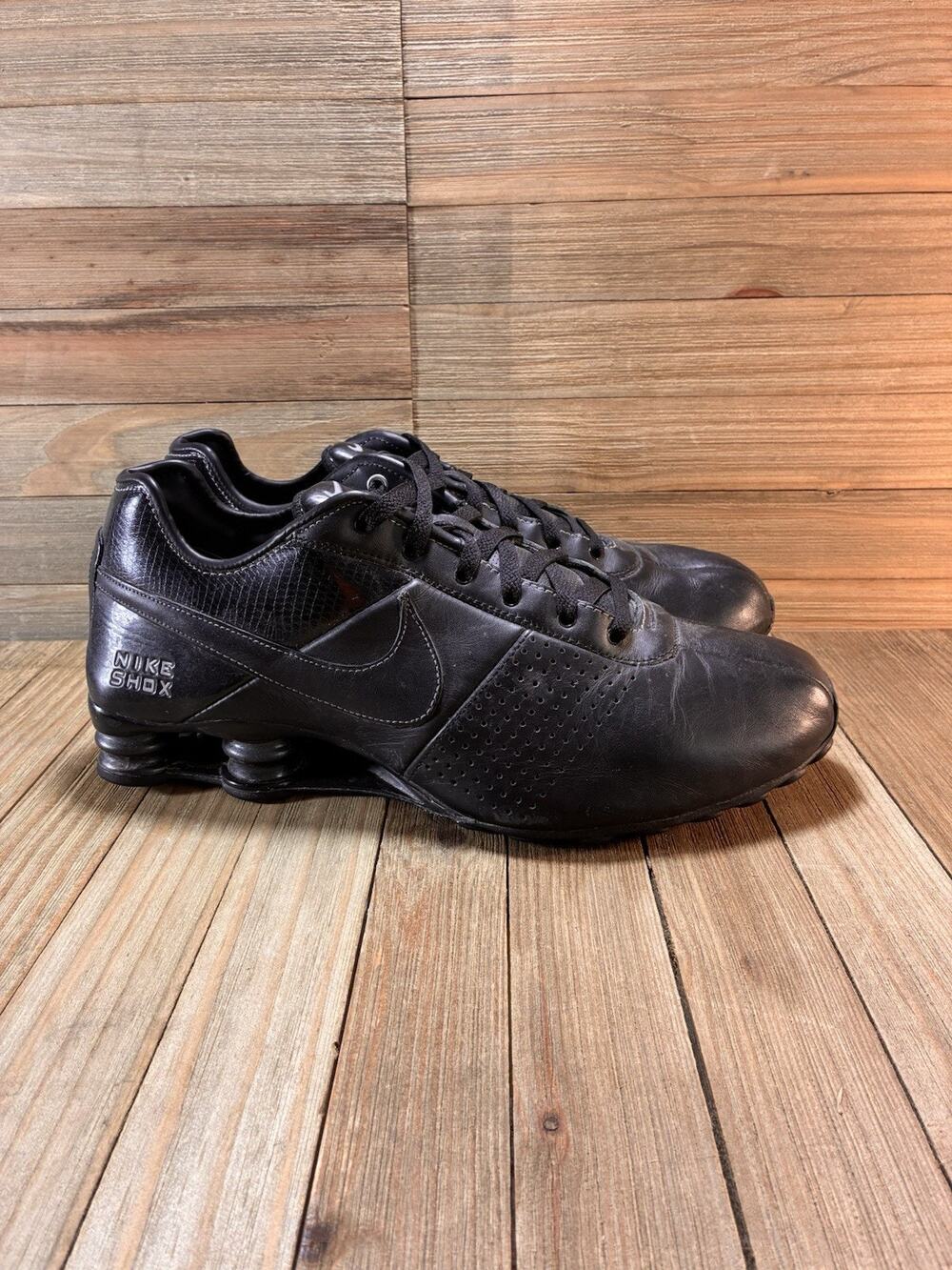 Nike Shox Triple Black Mens Size 11.5 Leather Running Shoes 317547-034